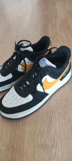 Nike Air Force 1 Athletic Club Zwart Wit Geel 44.5, Ophalen of Verzenden, Zo goed als nieuw, Zwart