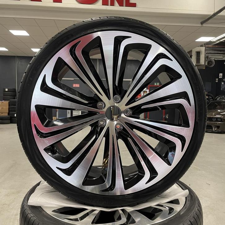 24" Velgen Bentley Bentayga Rims 5x130 + Zomerbanden, Auto-onderdelen, Banden en Velgen, Velg(en), Zomerbanden, Overige maten