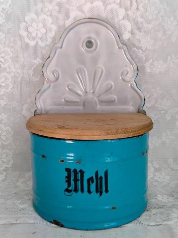 blauw emaille Mehl pot met houten deksel beschikbaar voor biedingen