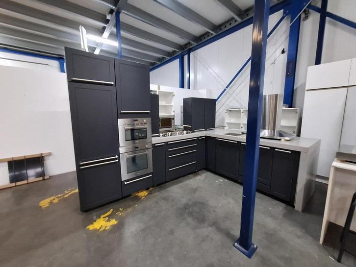 Complete keuken Compleet met APP 120Keukens op voorraad 2816, Huis en Inrichting, Keuken | Complete keukens, Zo goed als nieuw