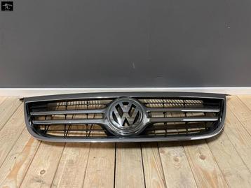 Volkswagen Tiguan 5N0 Highline grill