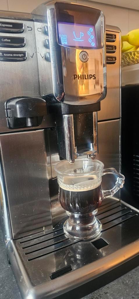 Philips 5000-serie Koffiemachine, Witgoed en Apparatuur, Koffiezetapparaten, Zo goed als nieuw, Koffiebonen, Espresso apparaat