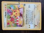 Pokemon kaart Birthday surprise 's Pikachu, Hobby en Vrije tijd, Verzamelkaartspellen | Pokémon, Ophalen, Zo goed als nieuw, Losse kaart