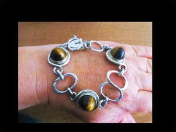 Zilveren Armband Bijzonder PERLI Design met Tijgeroog! beschikbaar voor biedingen