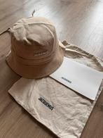 Jacquemus bucket hat, Kleding | Dames, Ophalen of Verzenden, Nieuw, One size fits all