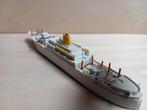 Triang ms Amazon, Hobby en Vrije tijd, Modelbouw | Boten en Schepen, Ophalen of Verzenden, Zo goed als nieuw