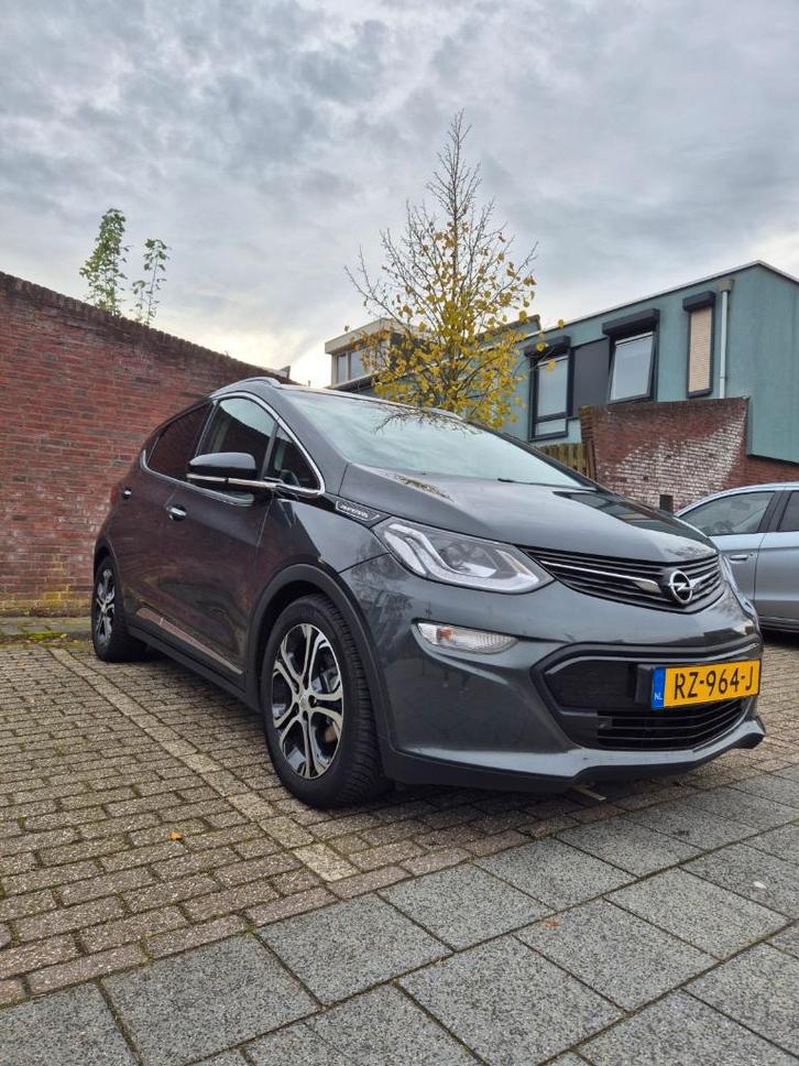 Opel Ampera-e 65-kWh 204pk 2018 Grijs, Auto's, Opel, Particulier, Ampera-e, ABS, Achteruitrijcamera, Adaptieve lichten, Airbags
