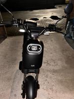 Zo goed als nieuwe IVA e-scooter – slechts 25 km gereden!, Maximaal 45 km/u, Elektrisch, Zo goed als nieuw, Ophalen