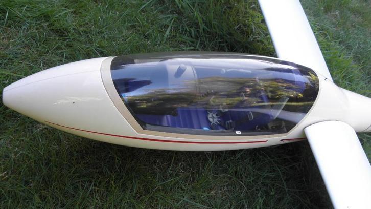 zwever uit gelimiteerde productie..** Geen Black Friday **, Hobby en Vrije tijd, Modelbouw | Radiografisch | Vliegtuigen, Ophalen of Verzenden