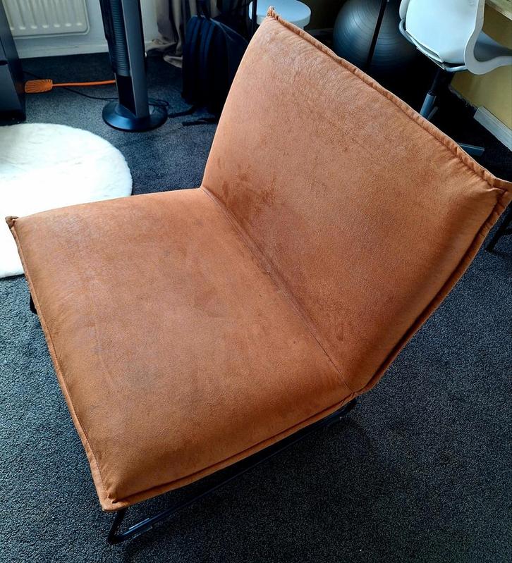 Leuke fauteuil in cognac MOET SNEL WEG TEAB, Huis en Inrichting, Fauteuils, Gebruikt, 75 tot 100 cm, 75 tot 100 cm, Ophalen