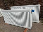 Driedubbele radiator delonghi 50x100cm, Doe-het-zelf en Verbouw, Verwarming en Radiatoren, Ophalen, 30 tot 80 cm, Radiator, Zo goed als nieuw