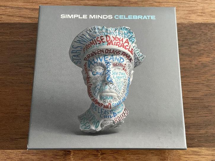 3Cd Box Simple Minds Celebrate Greatest Hits+, Cd's en Dvd's, Cd's | Pop, Gebruikt, 2000 tot heden, Ophalen of Verzenden