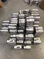 330 sets diverse deurbeslag Impresso (partij), Doe-het-zelf en Verbouw, Hang- en Sluitwerk, Ophalen, Nieuw, Overige materialen