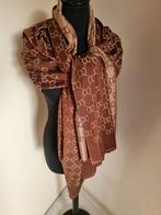 Prachtige Nieuwe sjaal van Gucci, Kleding | Dames, Mutsen, Sjaals en Handschoenen, Ophalen of Verzenden, Nieuw, Maat 46/48 (XL) of groter