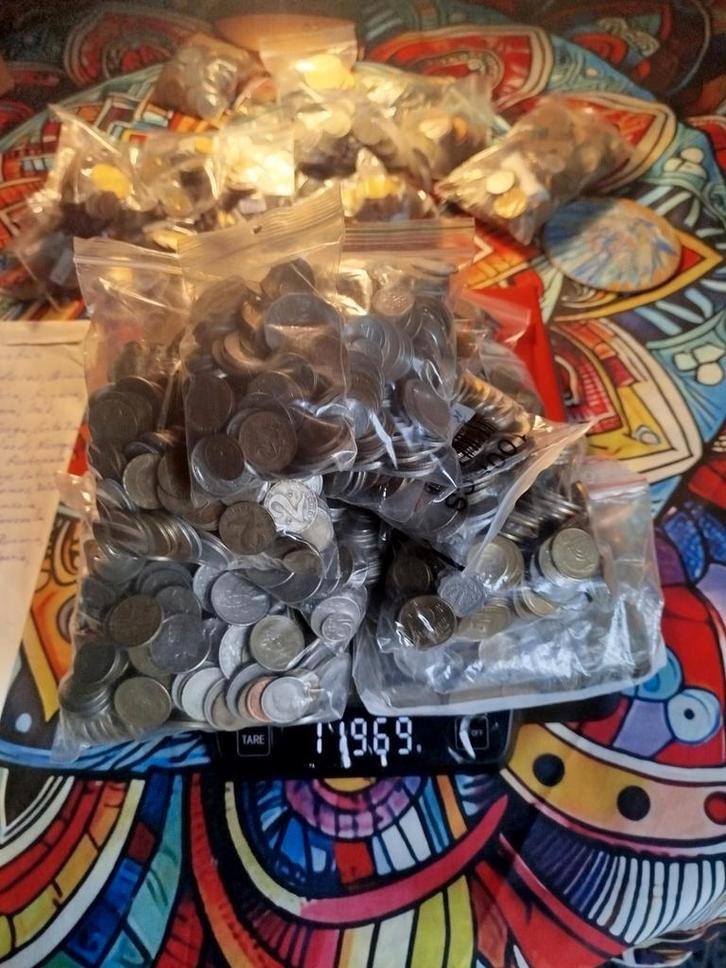 19,5 Kilo meer dan 70 Landen, Postzegels en Munten, Munten | Europa | Niet-Euromunten, Overige landen, Ophalen of Verzenden