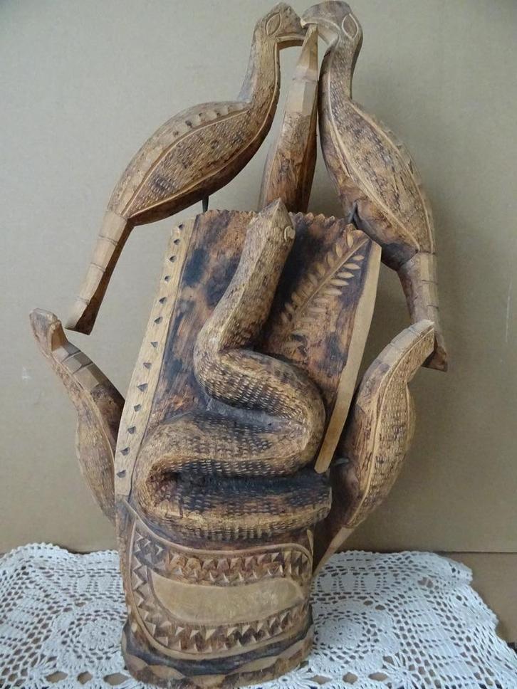 Houten beeld met slang en vogels 41cm Afrikaans of Aziatisch, Antiek en Kunst, Kunst | Niet-Westerse kunst, Ophalen of Verzenden
