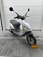 Piaggio zip 125cc 4T A1 (172cc 180cc skr tph runner) 2t, Fietsen en Brommers, Scooters | Piaggio, Ophalen of Verzenden, Zo goed als nieuw