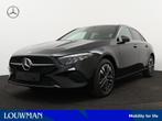 Mercedes-Benz A-Klasse 250 e Star Edition Luxury Line | Dode, Auto's, Mercedes-Benz, 1610 kg, Zwart, 4 cilinders, Alcantara