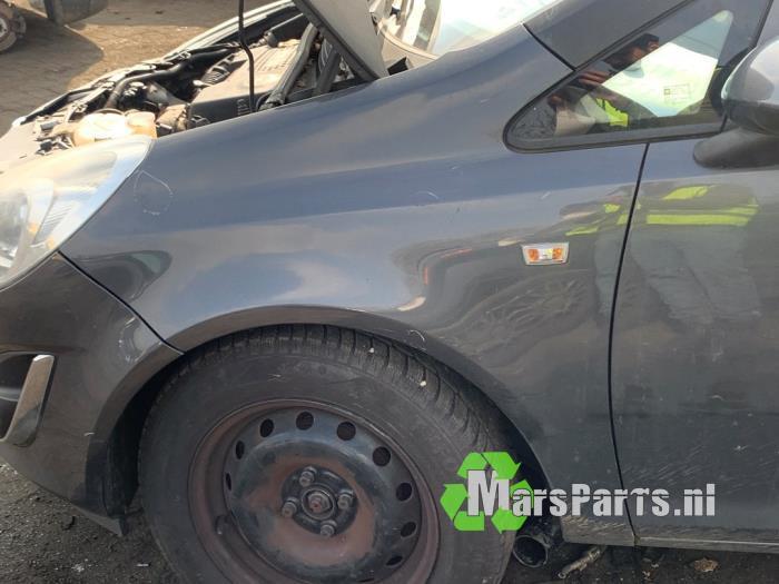 Scherm links-voor van een Opel Corsa (Z177), Auto-onderdelen, Carrosserie en Plaatwerk, Opel, Gebruikt, 3 maanden garantie, Ophalen of Verzenden