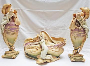 Art Nouveau 2 Vazen en Jardinière - Amphora Riessner. beschikbaar voor biedingen