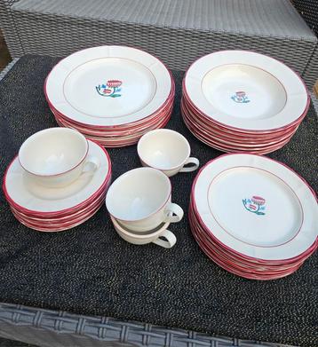 Vintage Servies • Jaren 90 • Ikea beschikbaar voor biedingen