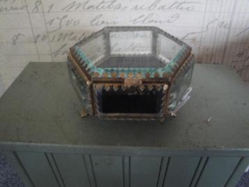 house of baroque  6 kantig doosje beschikbaar voor biedingen