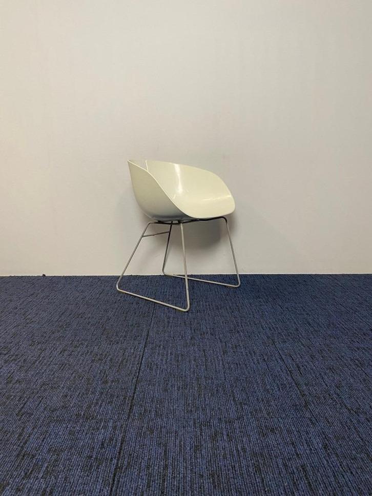 3 x Design vergaderstoel Moroso Fjord, wit, alu onderstel, Huis en Inrichting, Stoelen, Gebruikt, Drie, Kunststof, Metaal, Wit