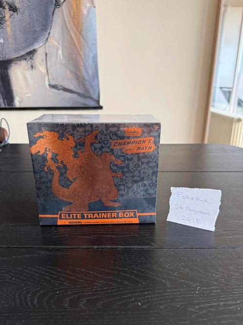 Pokémon Elite Trainer Box Champion’s Path – Sealed, Hobby en Vrije tijd, Verzamelkaartspellen | Pokémon, Nieuw, Ophalen of Verzenden