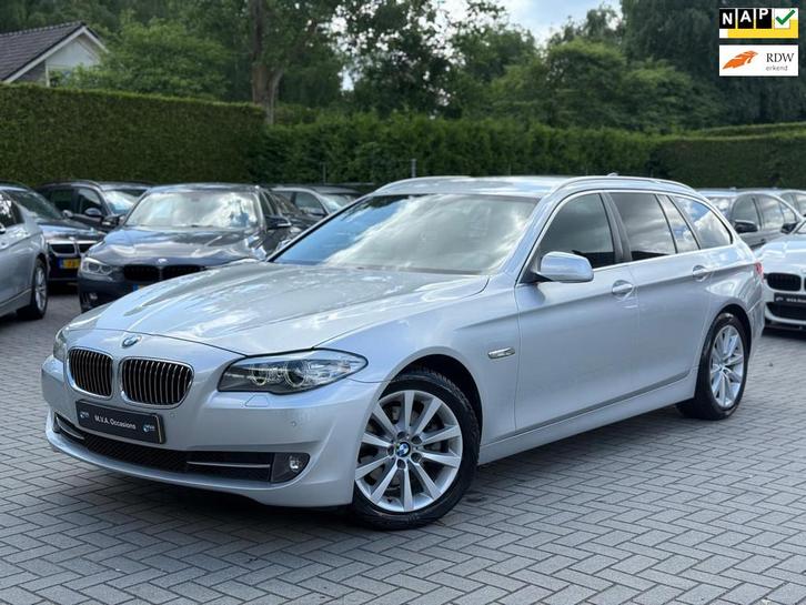 BMW 5-serie Touring 523i Executive|Navigatie|Automaat|6 cili, Auto's, BMW, Bedrijf, Te koop, 5-Serie, ABS, Airbags, Airconditioning