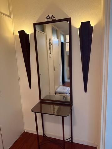 Vintage Spiegel met Tafel en Wandlampen beschikbaar voor biedingen