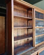 Grote antieke winkelkast | Museumkast | Buffetkast #2218, Huis en Inrichting, Niet ingevuld, Niet ingevuld, Niet ingevuld, Metaal