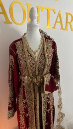 Takchita Royale bordeaux, Overige typen, Ophalen of Verzenden, Zo goed als nieuw, Maat 36 (S)