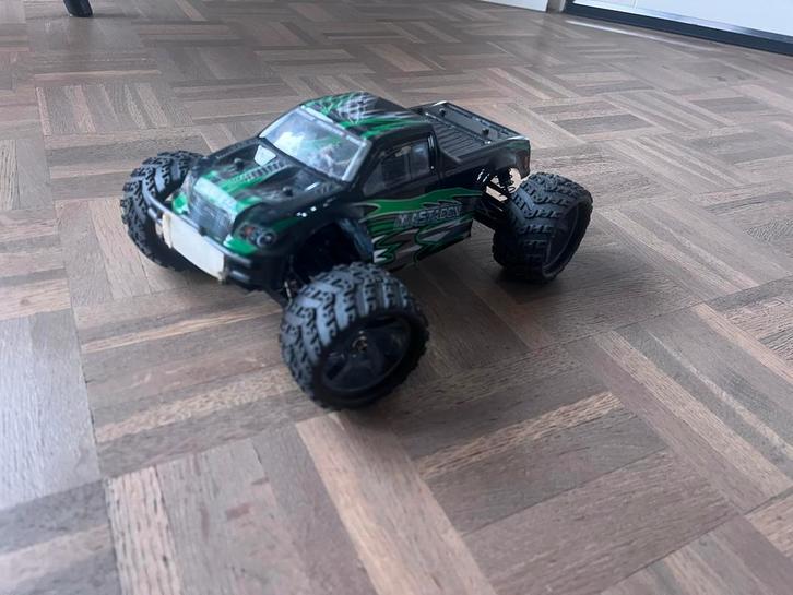 Himoto Mastadon RC Auto incl extra accu + reserveonderdelen, Hobby en Vrije tijd, Modelbouw | Radiografisch | Auto's, Gebruikt