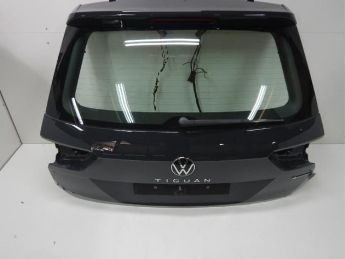 Achterklep Volkswagen Tiguan (22724463), Auto-onderdelen, Carrosserie en Plaatwerk, Achterklep, Achter, Gebruikt, Ophalen of Verzenden