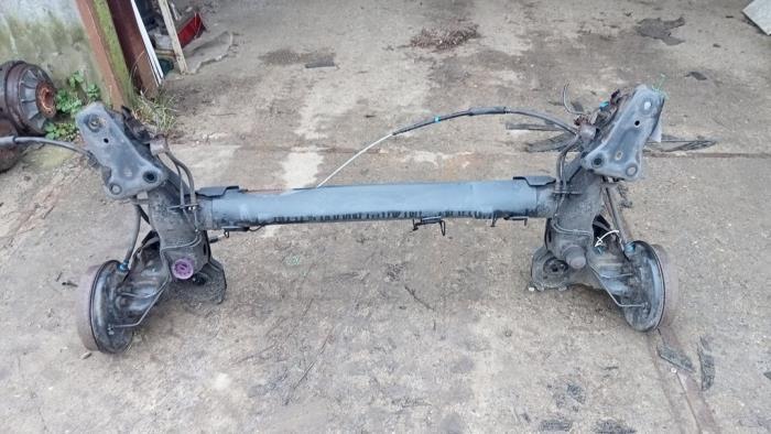 Achteras voorwielaandrijving van een Peugeot 208, Auto-onderdelen, Remmen en Aandrijving, Peugeot, Gebruikt, 3 maanden garantie