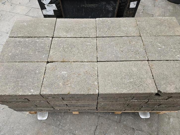 Betonsteen strakke vorm 20x30x6 voor een lage prijs te koop, Tuin en Terras, Tegels en Klinkers, Gebruikt, Terrastegels, Beton