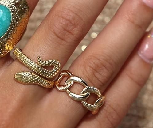 Ring Chain / Link / Schakel Goud RVS., Sieraden, Tassen en Uiterlijk, Ringen, Nieuw, Dame, 17 tot 18, Goud, IJzer of Staal, Verzenden