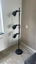 Hektar IKEA staanlamp., Huis en Inrichting, Lampen | Vloerlampen, Ophalen, Zo goed als nieuw, 150 tot 200 cm