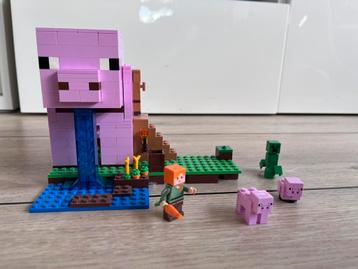 LEGO 21170 Minecraft varkenshuis beschikbaar voor biedingen