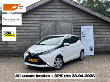 Toyota Aygo 1.0 VVT-i x-play Airco | Camera | Elektrische ra beschikbaar voor biedingen