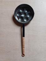 Antieke Poffertjes Pan / Poffertjespan koper ijzer voor € 10, Antiek en Kunst, Ophalen