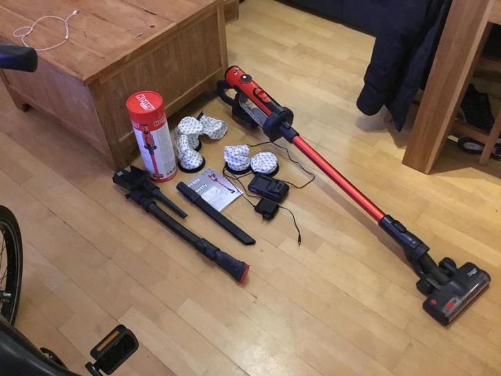 Numatic steelstofzuiger, Witgoed en Apparatuur, Stofzuigers, Gebruikt, Overige typen, Minder dan 1200 watt, Stofzak, Ophalen