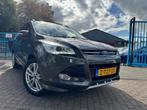 Ford Kuga 1.5 Titanium Clima Elek Pakket Lmv Pano Navi Pdc, 4 cilinders, Leder en Stof, Handgeschakeld, Kuga