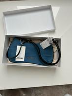Jacquemus ‘De Bisou Perle’ schoudertas - blauw, Ophalen of Verzenden, Zo goed als nieuw, Rood, Overige merken