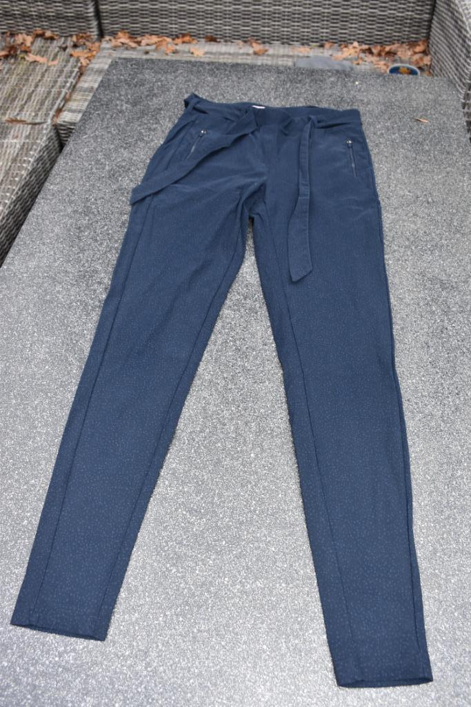 Studio Anneloes broek maat M, Kleding | Dames, Broeken en Pantalons, Zo goed als nieuw, Maat 38/40 (M), Blauw, Lang, Ophalen of Verzenden