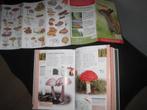 Wilde dieren en paddenstoelen in Nederland boek met veldgids, Boeken, Ophalen of Verzenden, Nieuw, Natuur algemeen