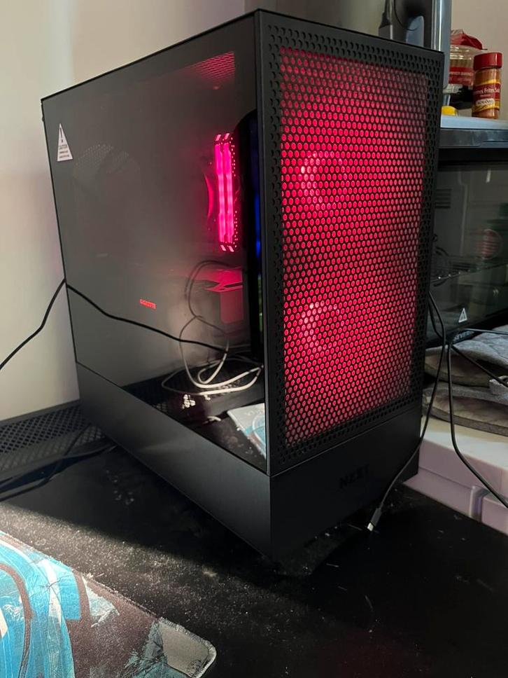 Gaming pc rx 7700xt, Computers en Software, Desktop Pc's, Zo goed als nieuw, 4 Ghz of meer, SSD, 32 GB, Met videokaart, Gaming