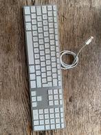 Apple A1243 QWERTY toetsenbord, Computers en Software, Toetsenborden, Ophalen of Verzenden, Zo goed als nieuw