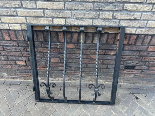 Sierlijk smeedijzeren poortje, keldergat poortje, hekje, Tuin en Terras, Tuinpoorten, Gebruikt, Draaipoort, IJzer, Minder dan 100 cm