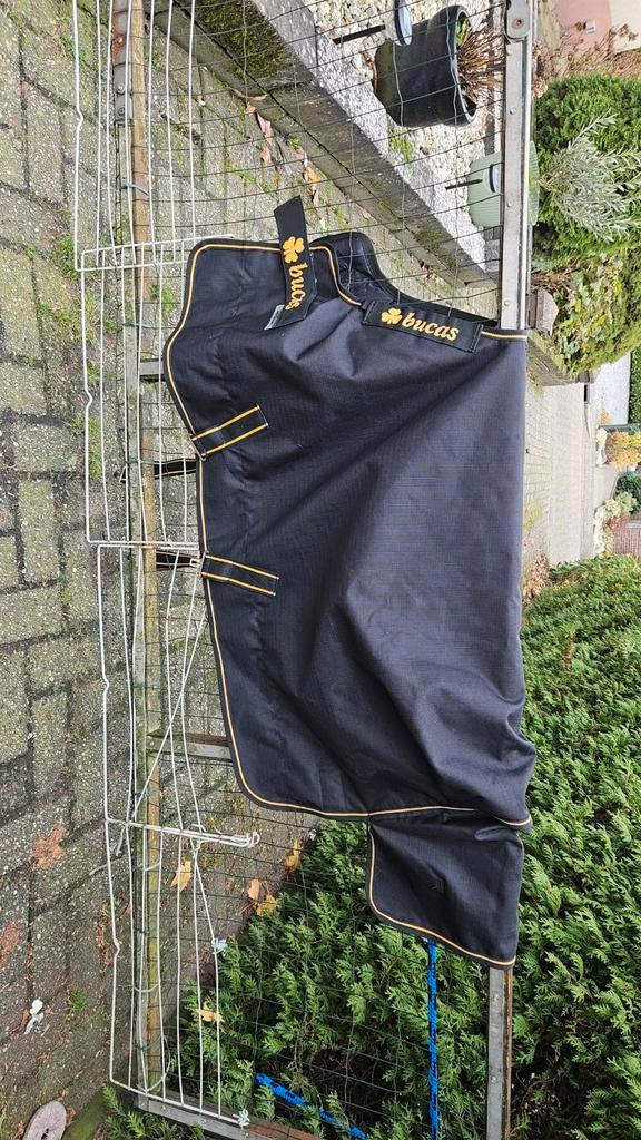 Bucas irish turnout light 114, Dieren en Toebehoren, Paarden en Pony's | Dekens en Dekjes, Zo goed als nieuw, Deken, Ophalen of Verzenden